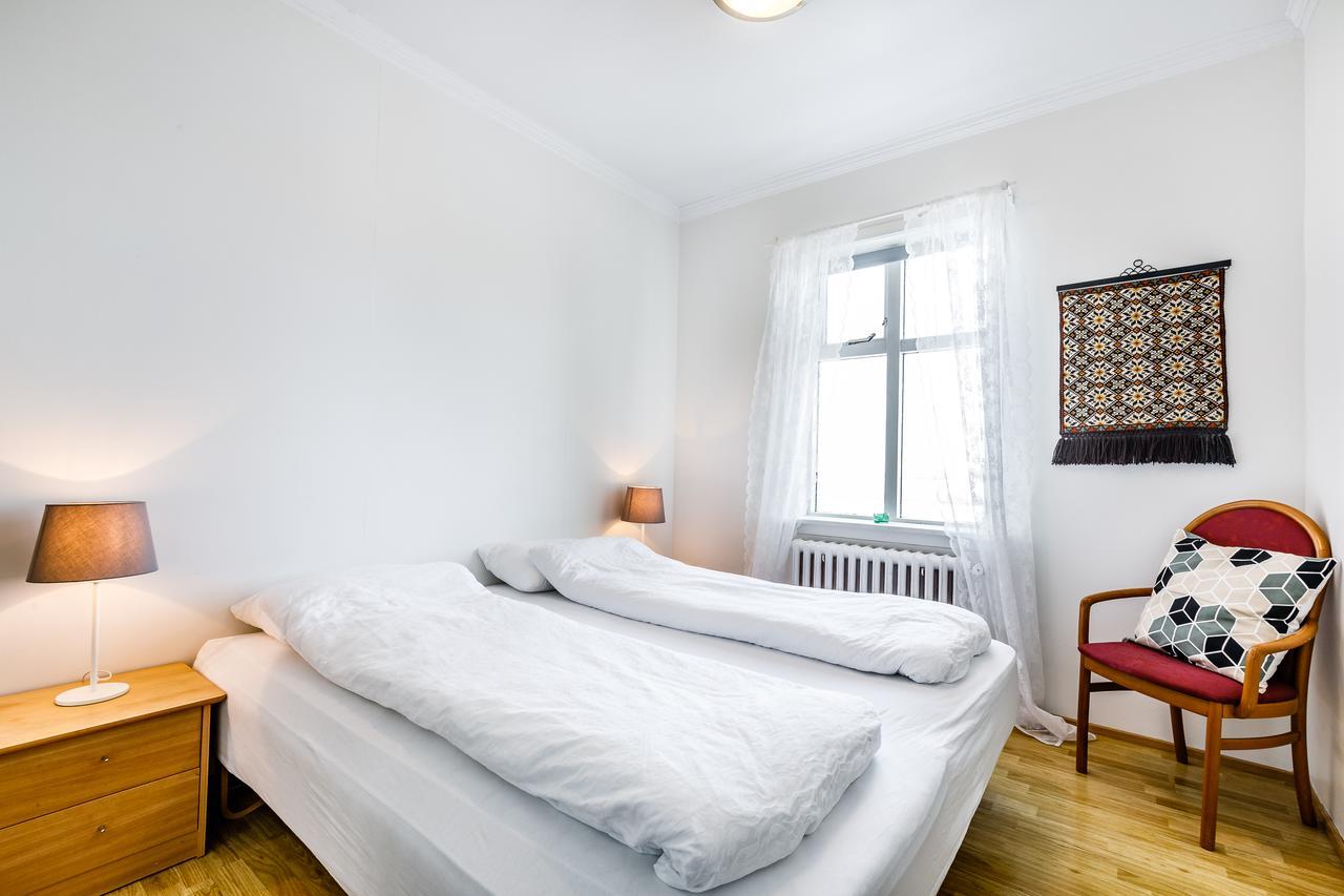 Riverside Hostel Блёндюоус Экстерьер фото